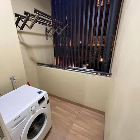 Kuching Vivacity Jazz Suite 3 Ym Homestay 3 Bedroom 2 Bathroom Exterior photo
