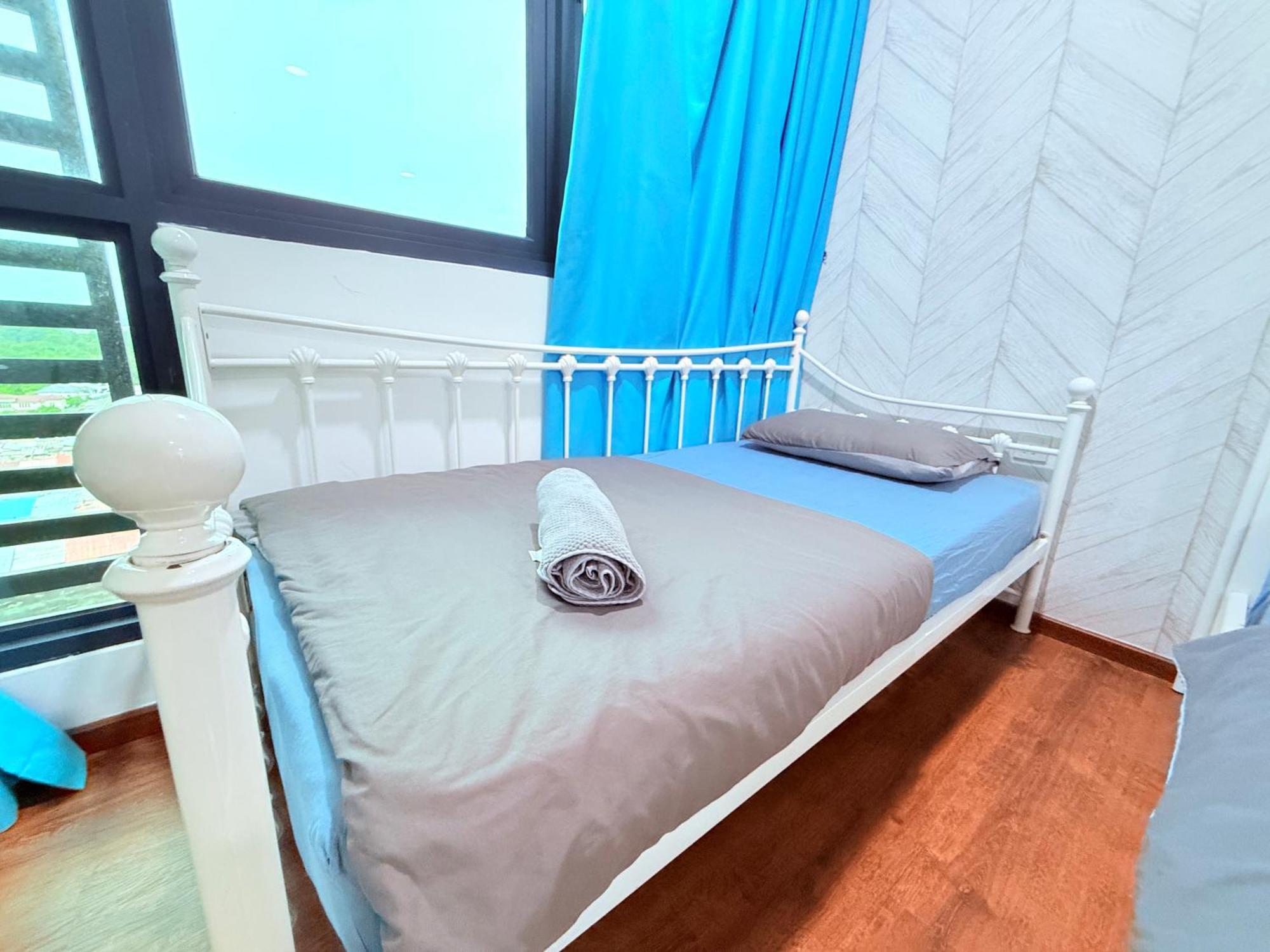 Vivacity Jazz 3 Ym 3 Bedroom 2 Bathroom Apartment Kuching